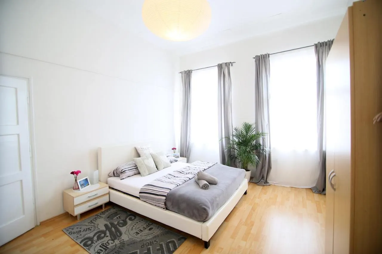 Beautiful Apartments Ujezd Prague Czech Republic