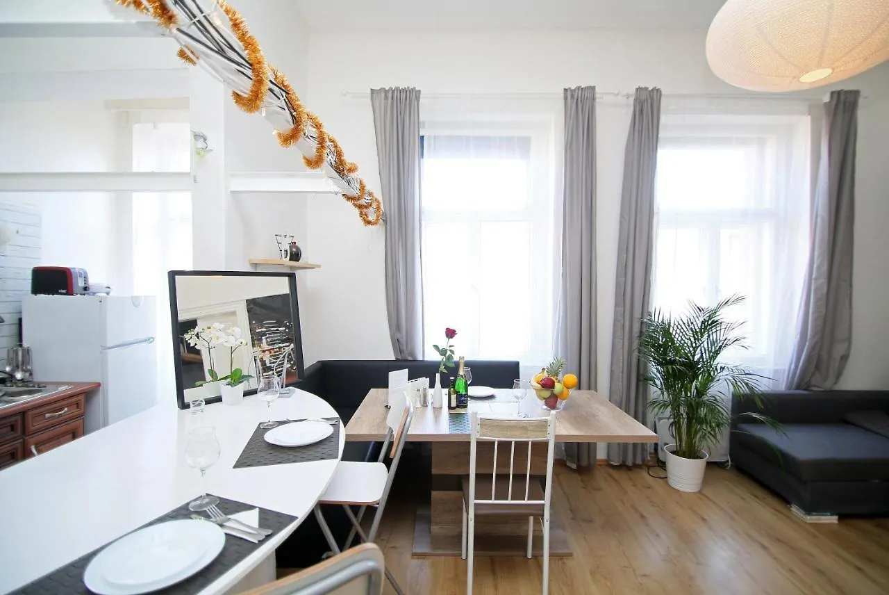 Beautiful Apartments Ujezd Prague