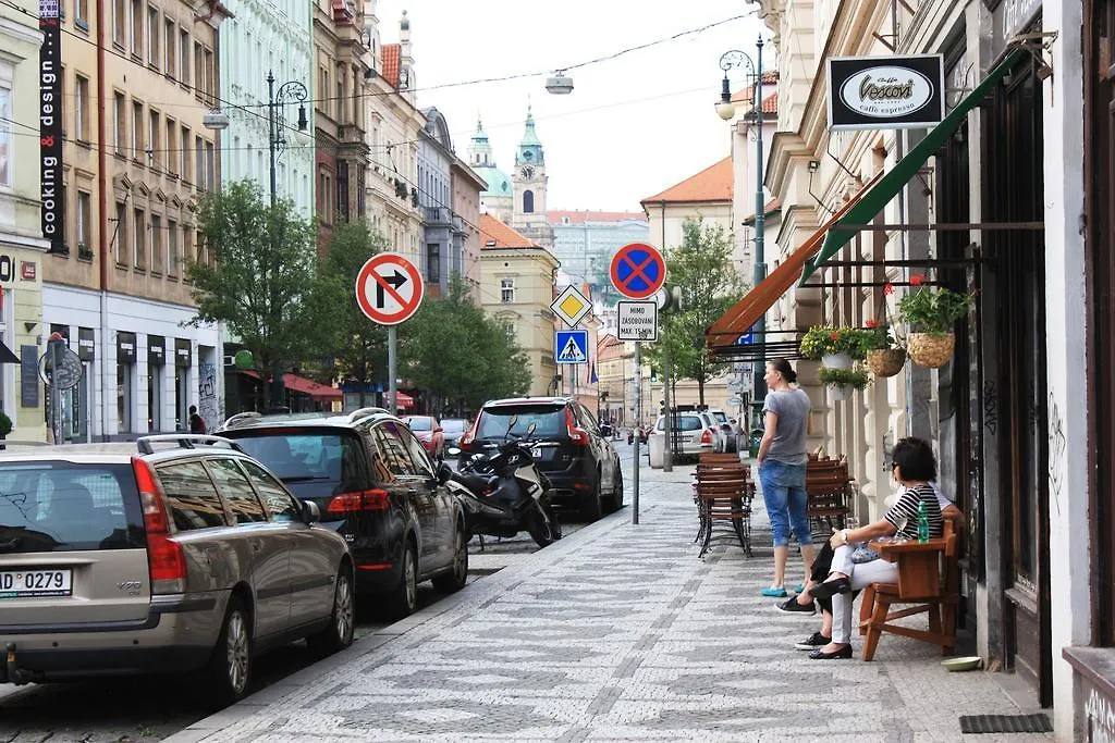 Beautiful Apartments Ujezd Prag