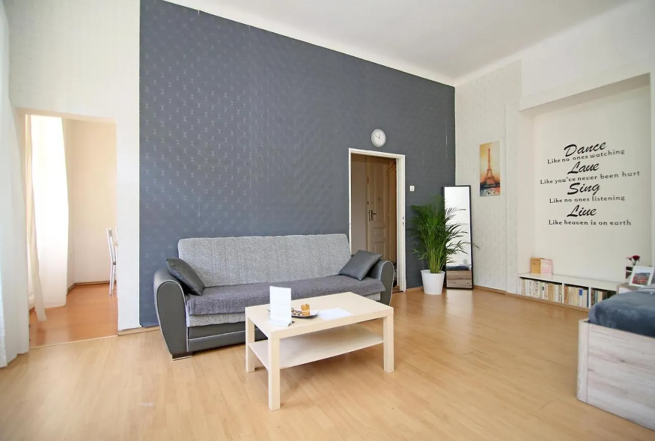 Beautiful Apartments Ujezd Prag 0*,  Tjeckien