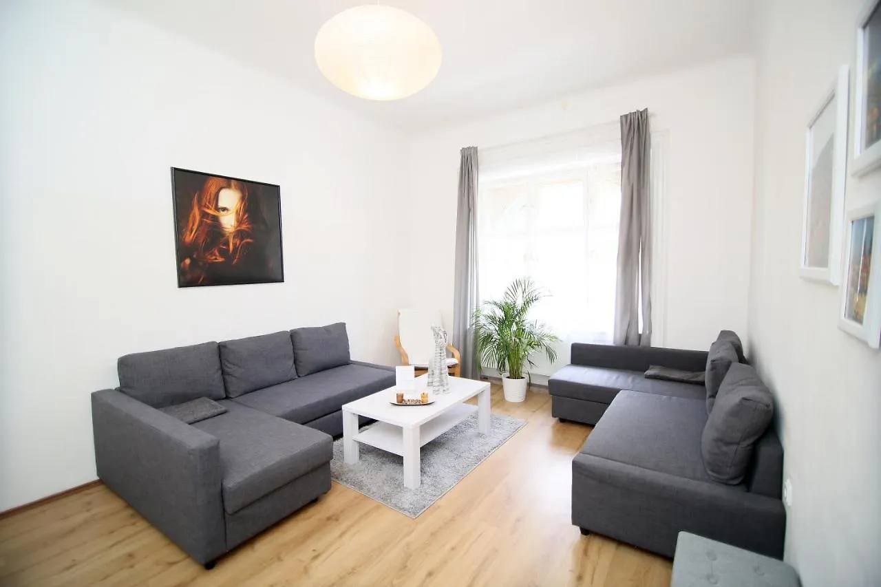 Beautiful Apartments Ujezd Prag
