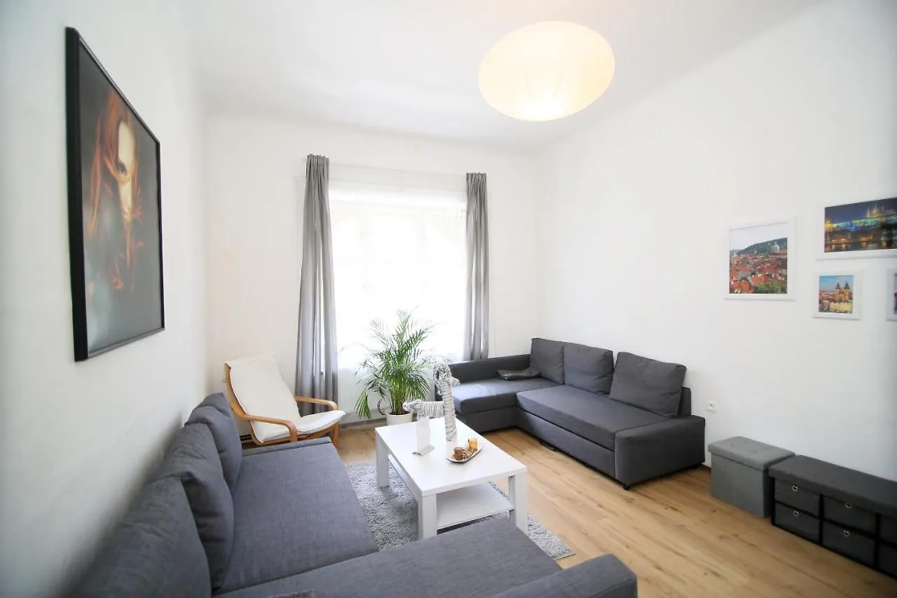 Beautiful Apartments Ujezd Prag