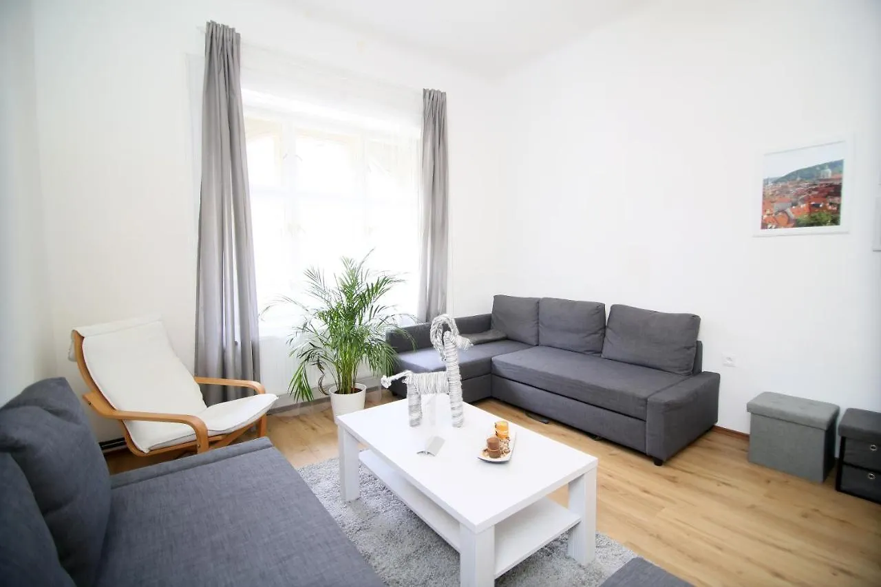 Beautiful Apartments Ujezd Prag