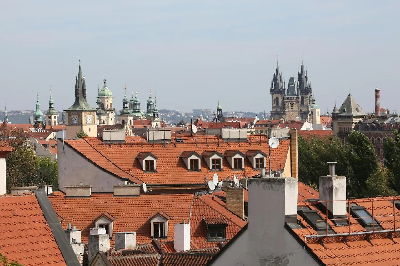 Beautiful Apartments Ujezd Prag